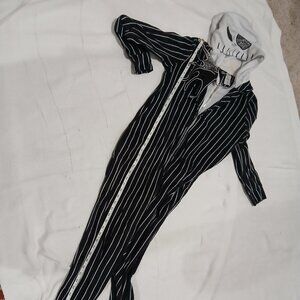The Nightmare Before Christmas Onesie Adult Size Small (4/6)